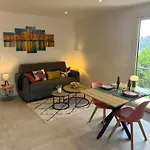 Studio SHANGRI-LA - calme - confort - vue mer - Pkg - WIFI *