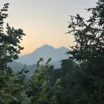 Studio Independant - Entree & Terrasse Privatives - Vue Mer - Parking 게스트하우스 *
