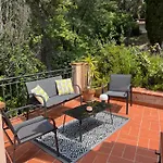 Studio SHANGRI-LA - calme - confort - vue mer - Pkg - WIFI Affittacamere Mentone