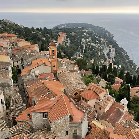 Shangri-la - Entree & Terrasse Privatives - Vue - Parking * Menton